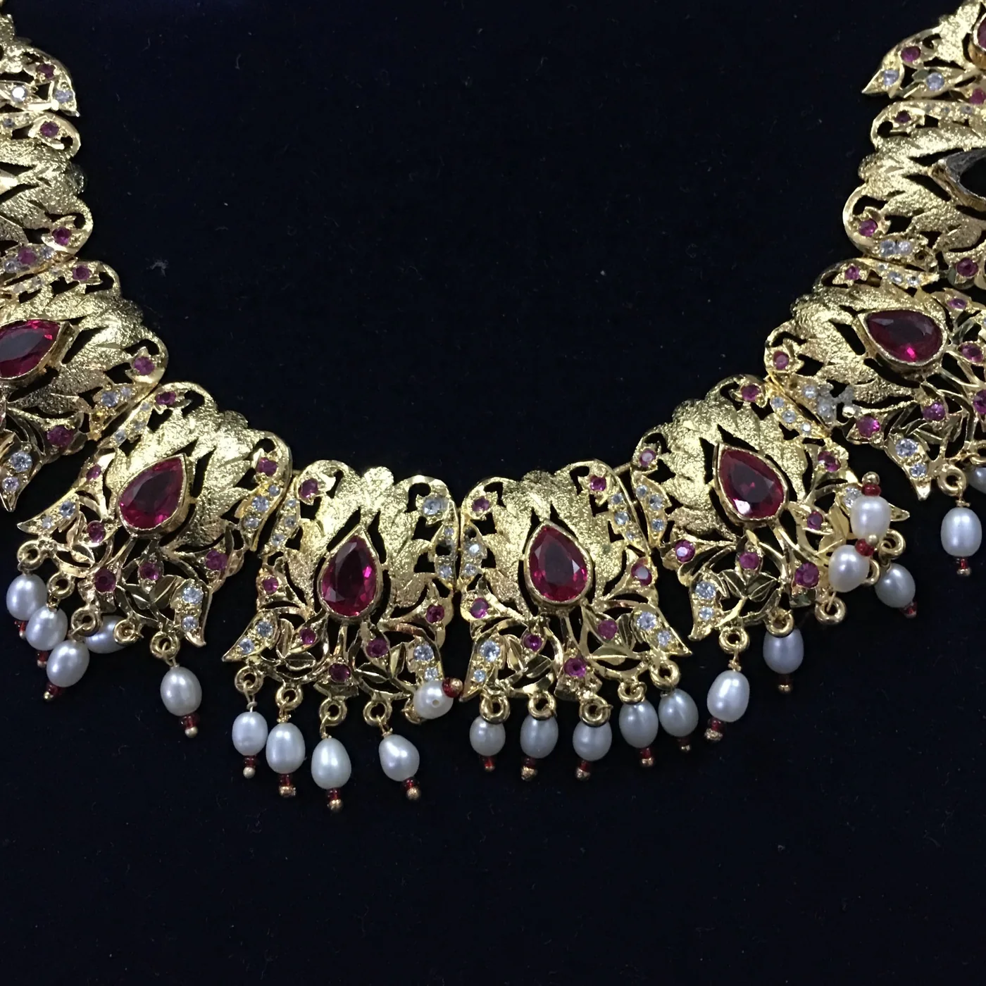 [SJ-NK-101] 22K Antique Temple Necklace